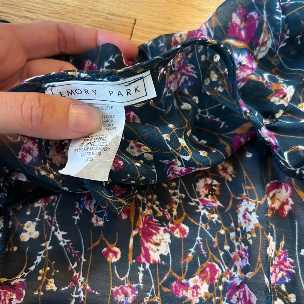 Patterned Kimono - Picture 4 of 4